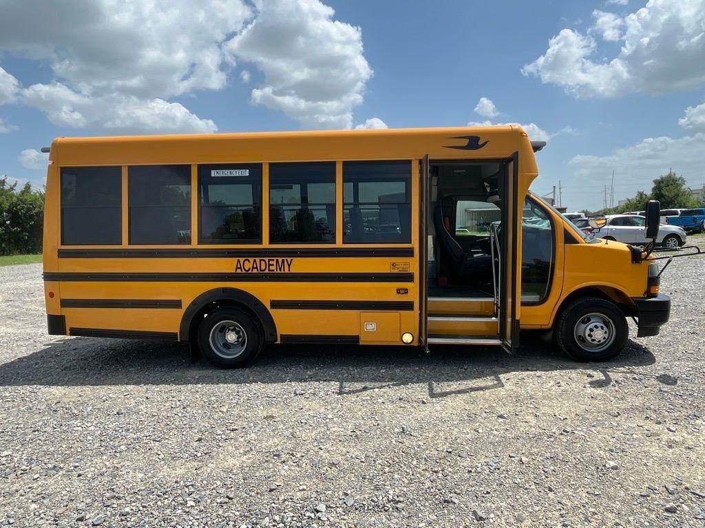 chevrolet express cutaway 2020 1HA6GUBG8LN007093 image chevrolet express cutaway 2020 1HA6GUBG8LN007093 image